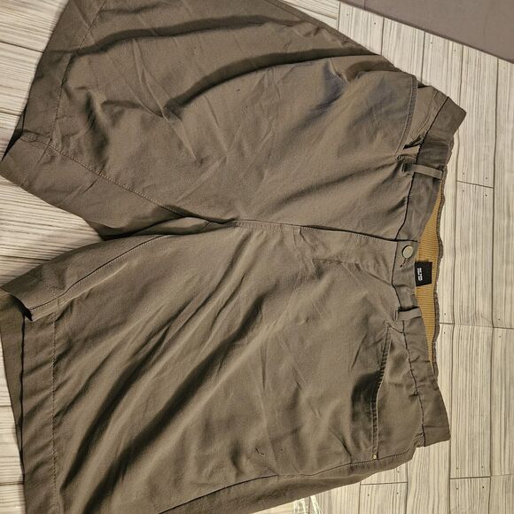 REI Coop Shorts Mens 40 Gray Hike Run Athletic Travel Gorpcore - Picture 2 of 8
